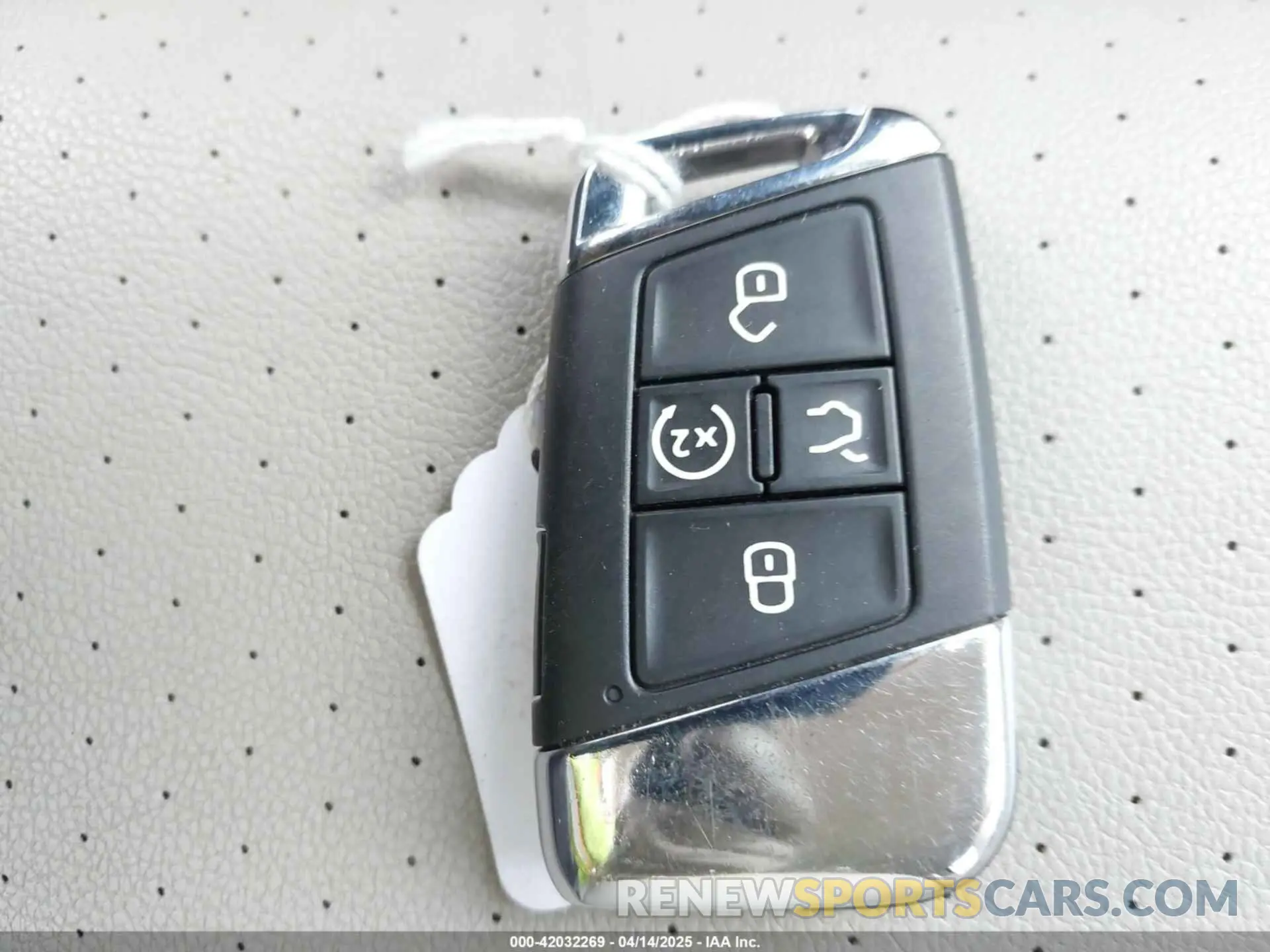 11 fotografías del automóvil dañado 1V2HR2CA2PC505456 VOLKSWAGEN ATLAS 2023