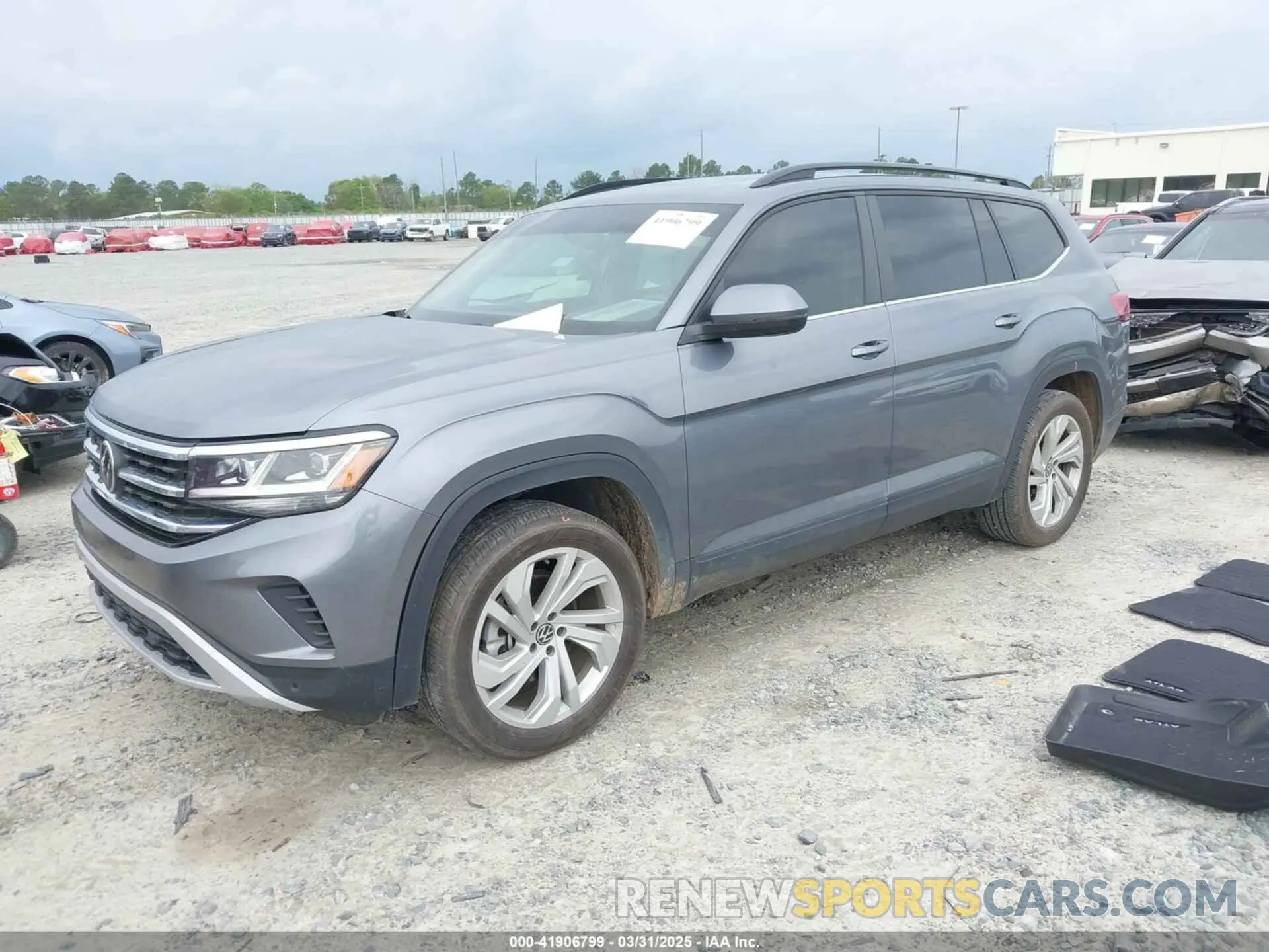 2 fotografías del automóvil dañado 1V2JP2CA9PC552717 VOLKSWAGEN ATLAS 2023