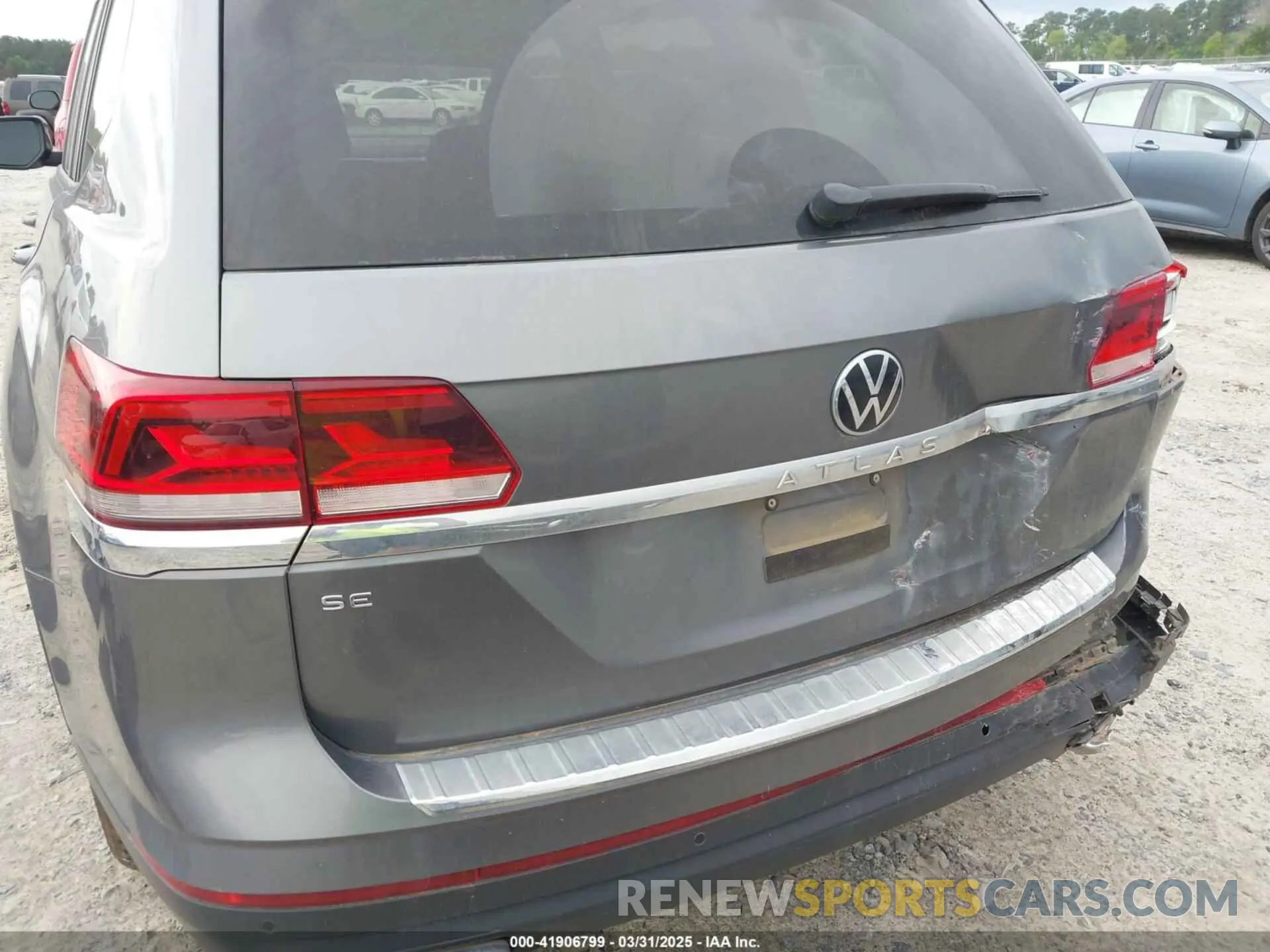 6 fotografías del automóvil dañado 1V2JP2CA9PC552717 VOLKSWAGEN ATLAS 2023