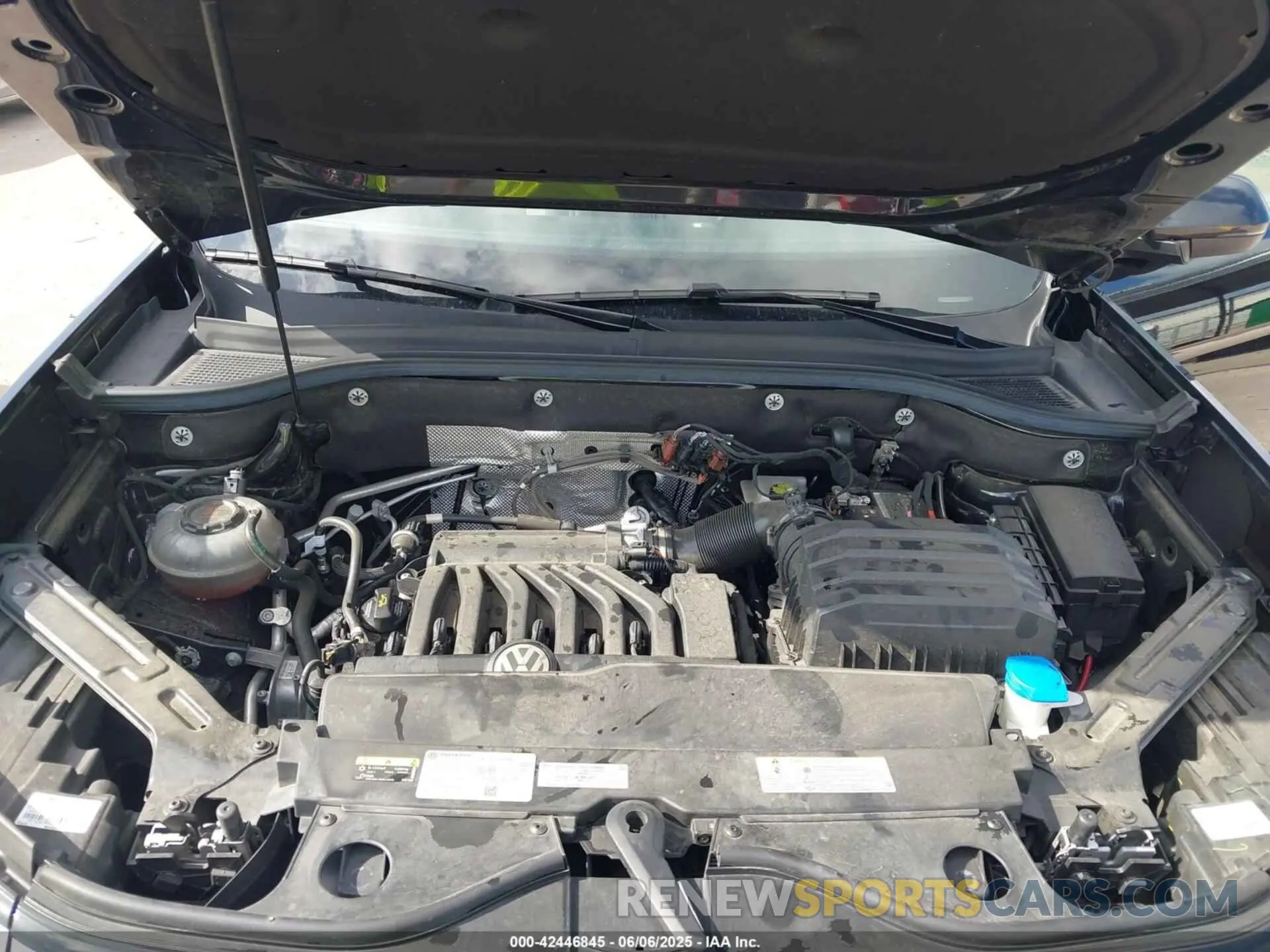 10 fotografías del automóvil dañado 1V2JR2CA0PC536917 VOLKSWAGEN ATLAS 2023