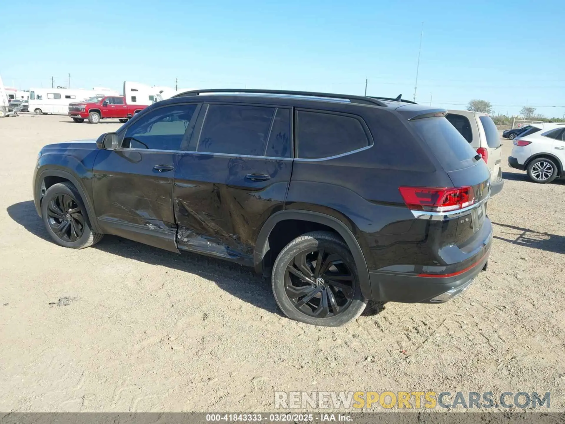 3 fotografías del automóvil dañado 1V2JR2CA3PC506701 VOLKSWAGEN ATLAS 2023