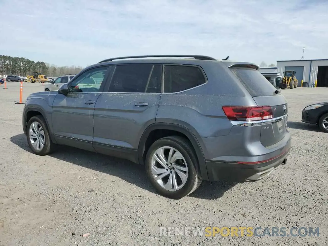 2 fotografías del automóvil dañado 1V2JR2CA3PC509307 VOLKSWAGEN ATLAS 2023