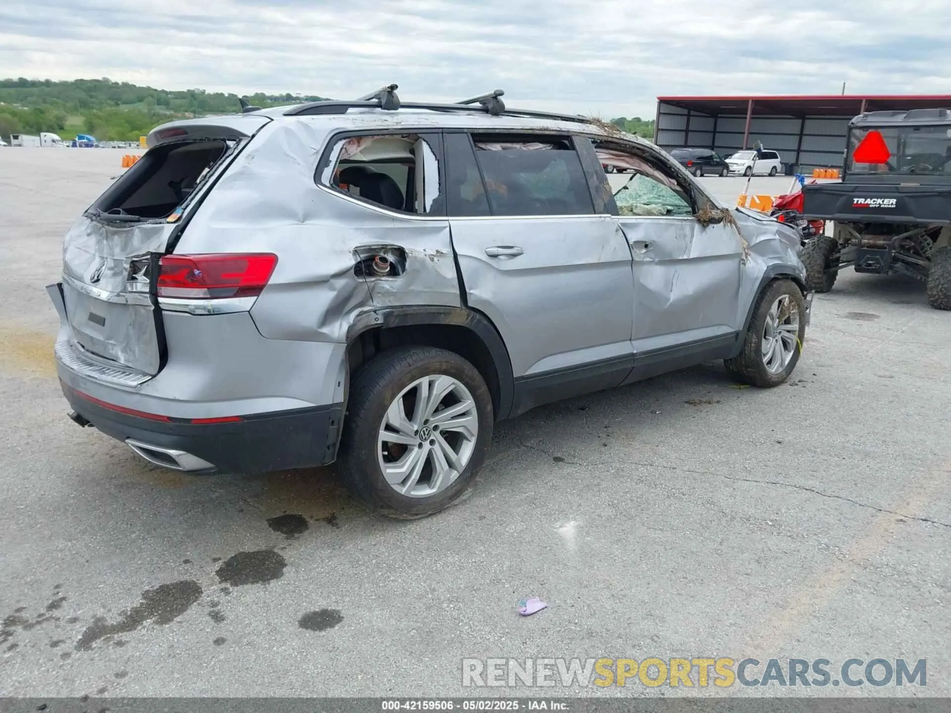 4 fotografías del automóvil dañado 1V2JR2CA5PC524780 VOLKSWAGEN ATLAS 2023