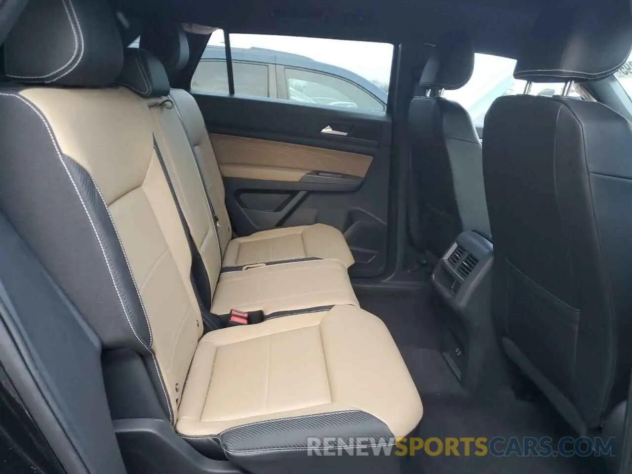 11 fotografías del automóvil dañado 1V2KC2CA7PC220811 VOLKSWAGEN ATLAS 2023