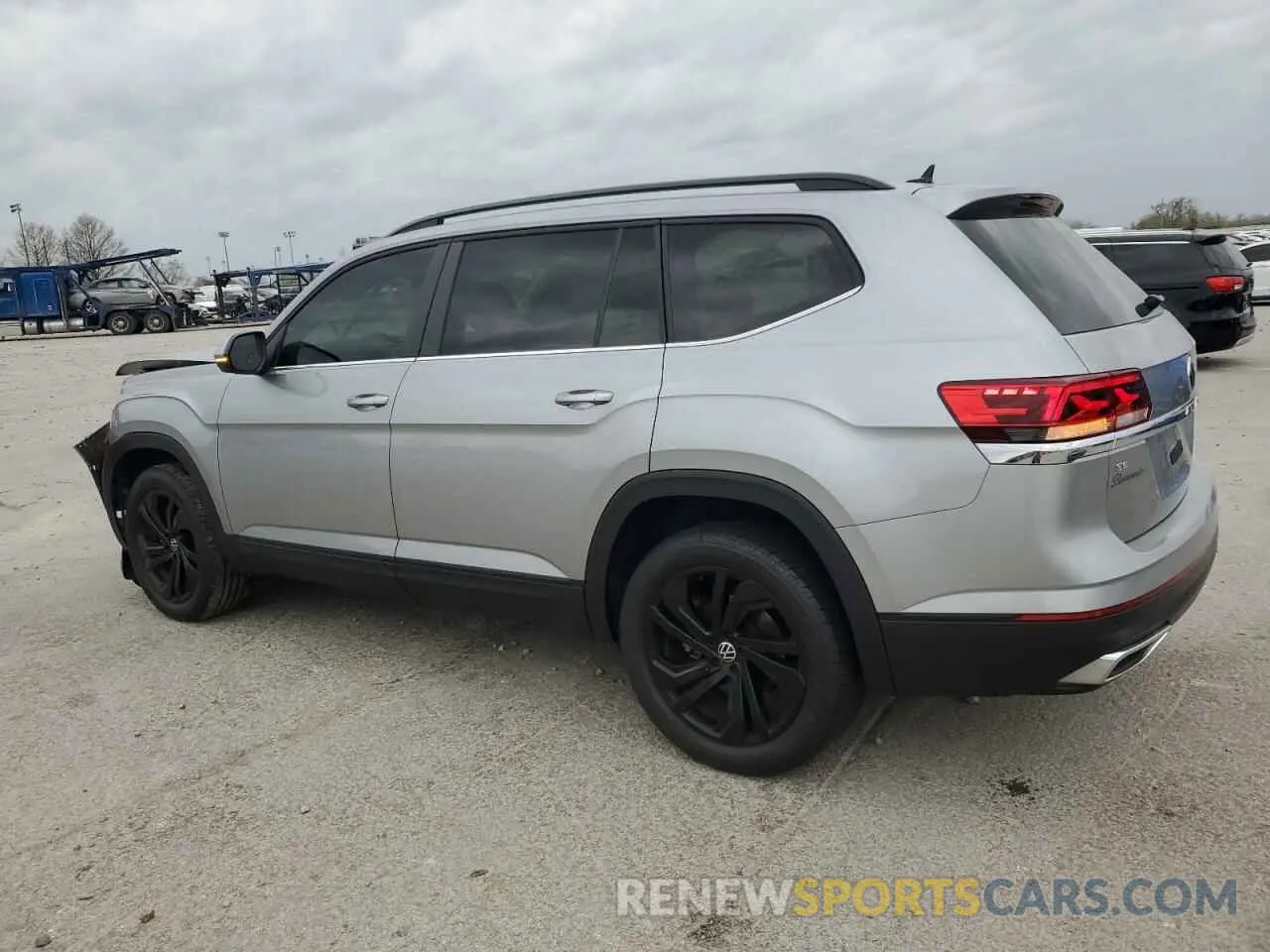 2 fotografías del automóvil dañado 1V2KP2CA8PC508003 VOLKSWAGEN ATLAS 2023