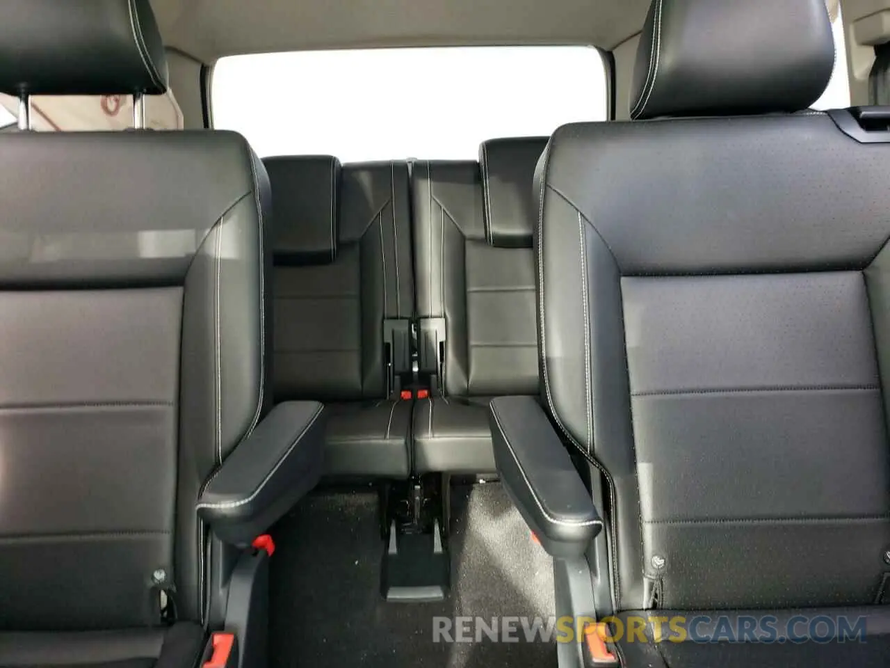 10 fotografías del automóvil dañado 1V2KR2CAXPC526268 VOLKSWAGEN ATLAS 2023