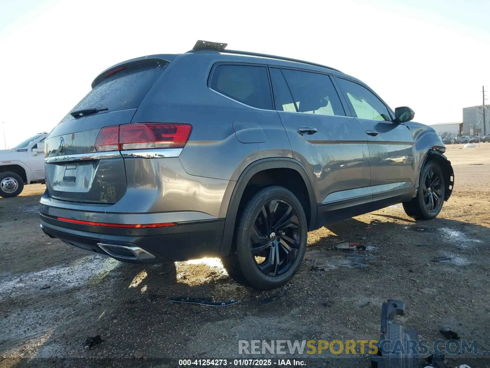 4 fotografías del automóvil dañado 1V2WP2CA7PC549921 VOLKSWAGEN ATLAS 2023