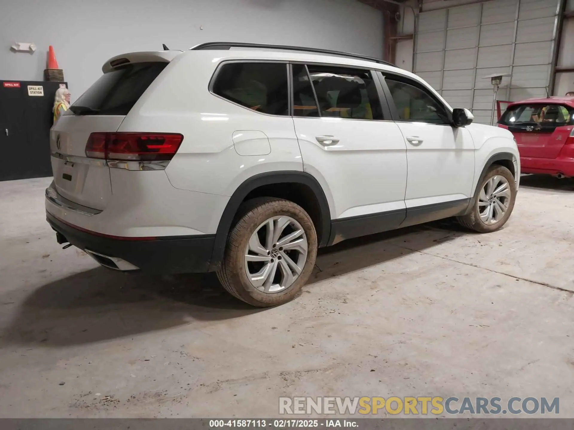 4 fotografías del automóvil dañado 1V2WR2CA2PC530932 VOLKSWAGEN ATLAS 2023