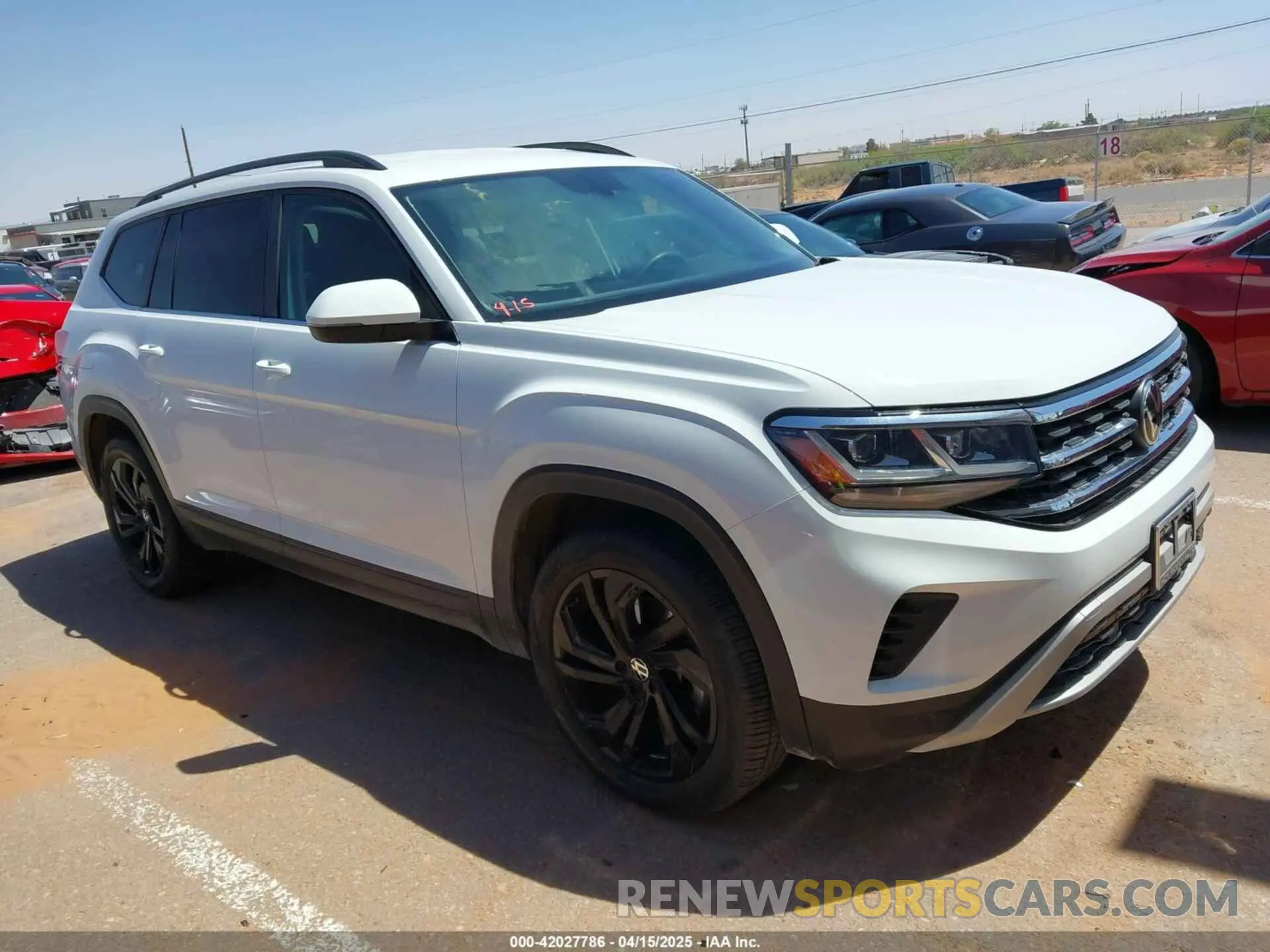13 fotografías del automóvil dañado 1V2WR2CA5PC525708 VOLKSWAGEN ATLAS 2023