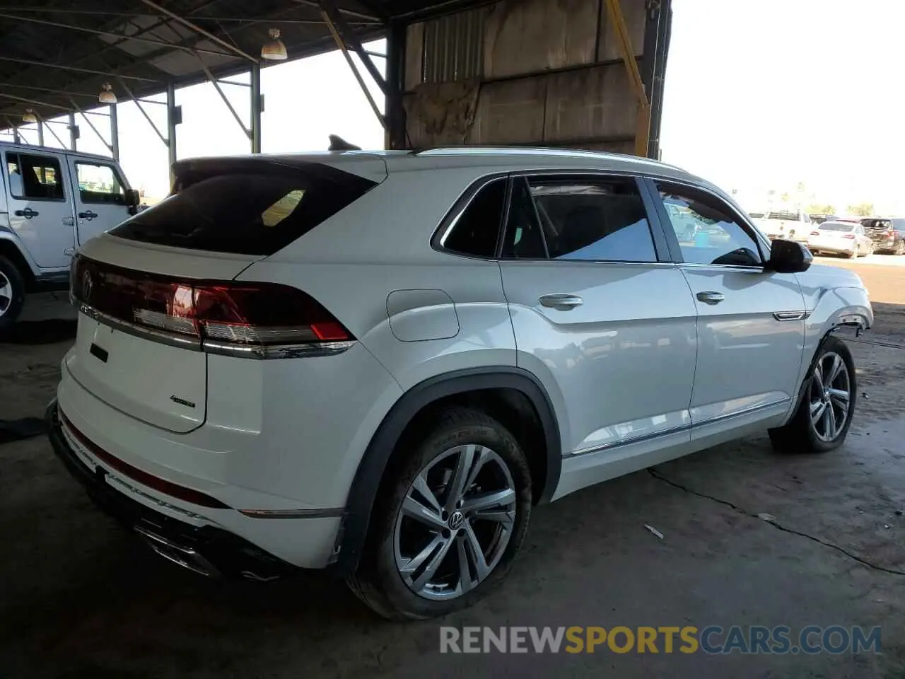 3 fotografías del automóvil dañado 1V2AE2CA7RC251565 VOLKSWAGEN ATLAS 2024