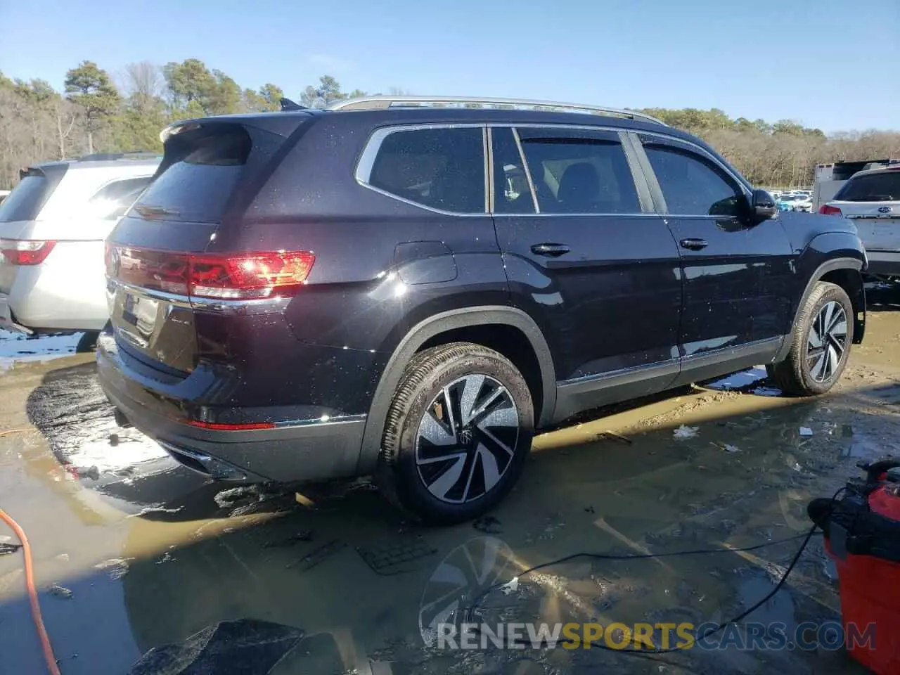 3 fotografías del automóvil dañado 1V2BR2CA0RC508297 VOLKSWAGEN ATLAS 2024