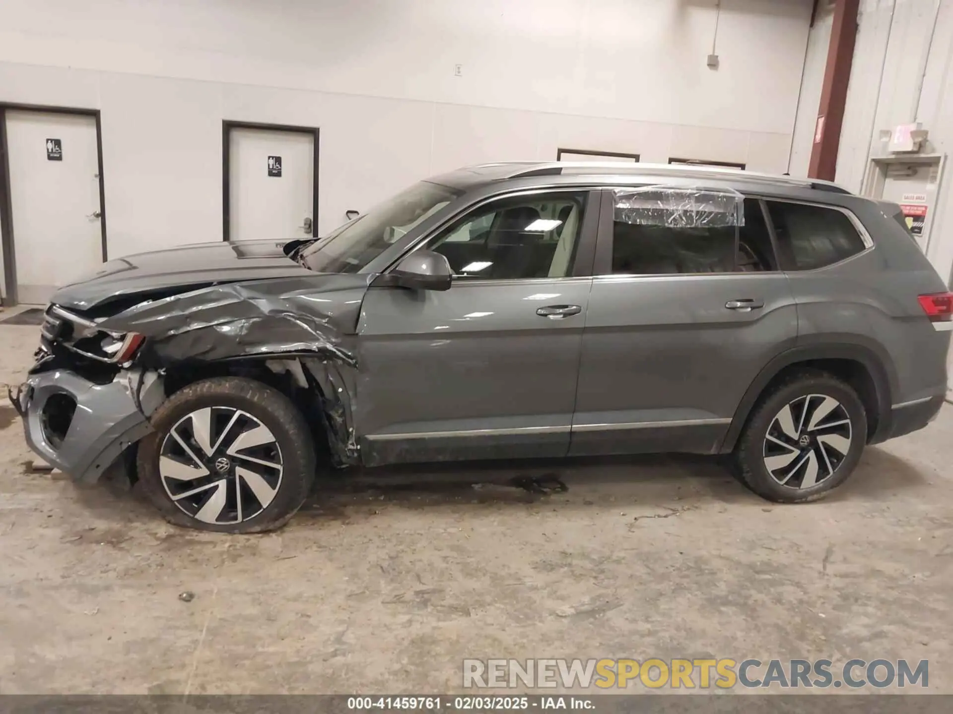 14 fotografías del automóvil dañado 1V2BR2CA3RC612928 VOLKSWAGEN ATLAS 2024