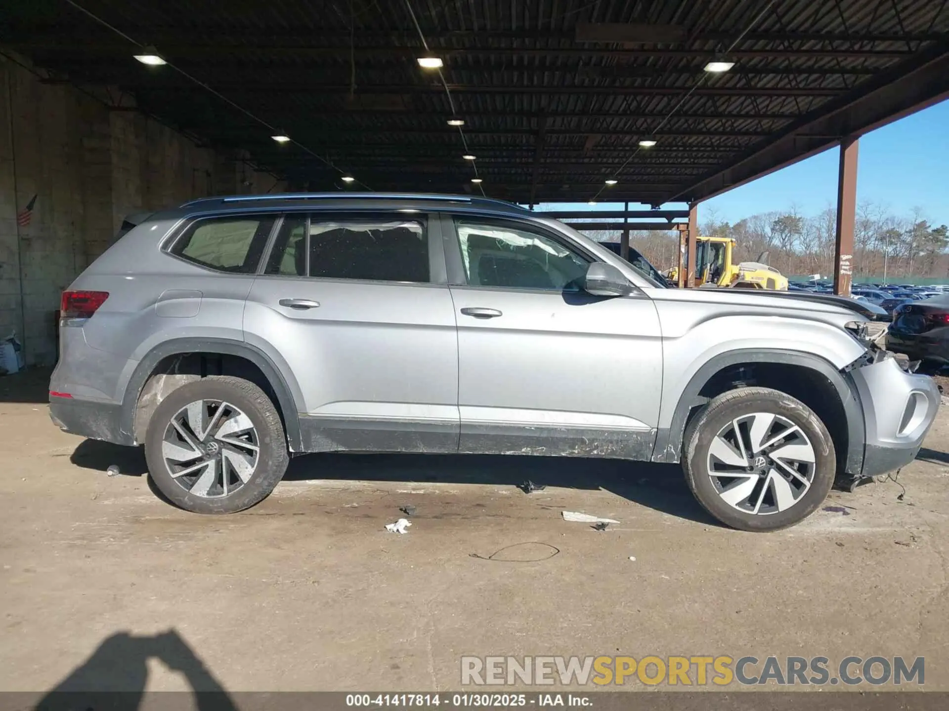 14 fotografías del automóvil dañado 1V2BR2CA4RC513888 VOLKSWAGEN ATLAS 2024