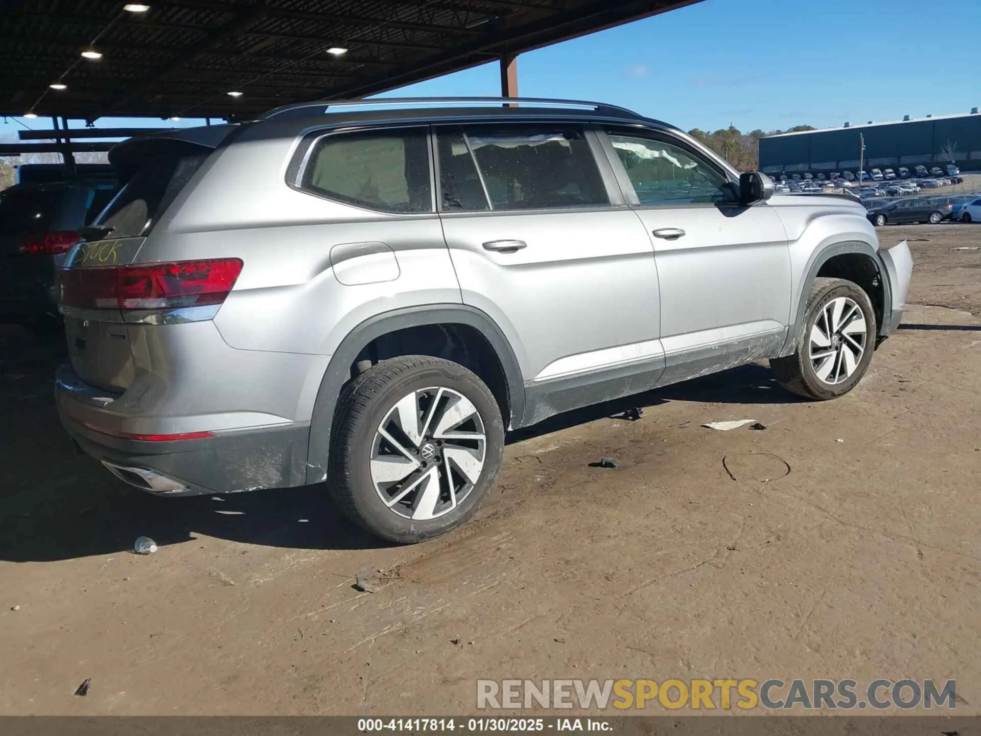 4 fotografías del automóvil dañado 1V2BR2CA4RC513888 VOLKSWAGEN ATLAS 2024