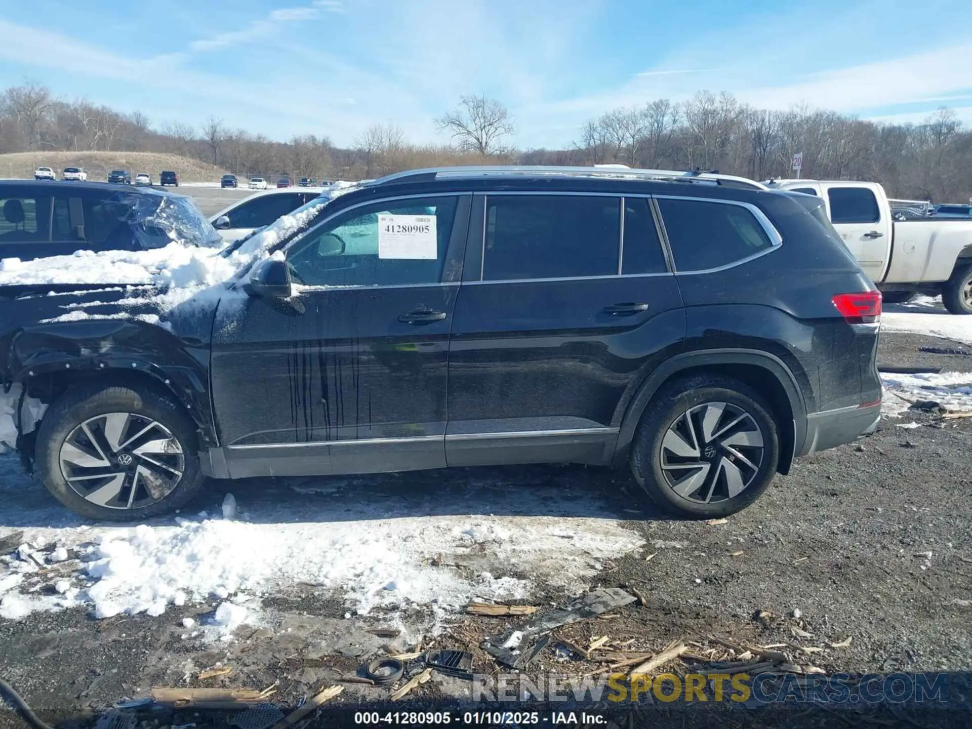 14 fotografías del automóvil dañado 1V2BR2CA5RC519196 VOLKSWAGEN ATLAS 2024