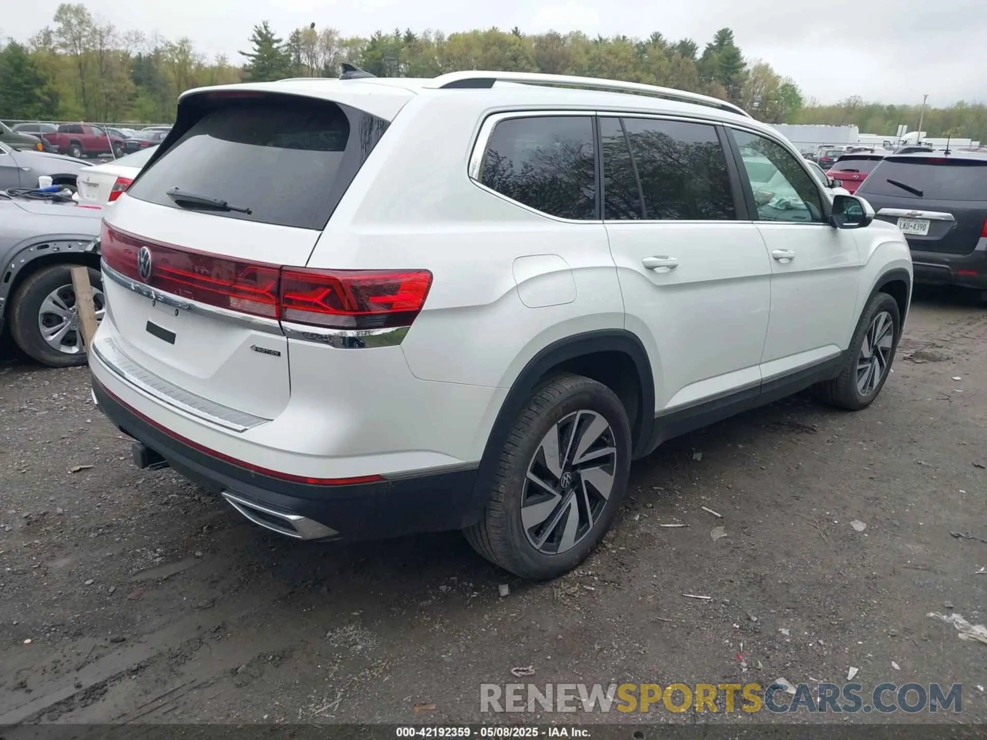 4 fotografías del automóvil dañado 1V2BR2CA5RC549542 VOLKSWAGEN ATLAS 2024
