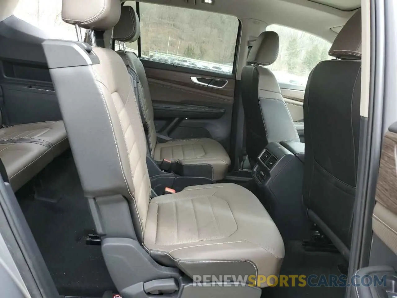 11 fotografías del automóvil dañado 1V2BR2CA9RC610293 VOLKSWAGEN ATLAS 2024