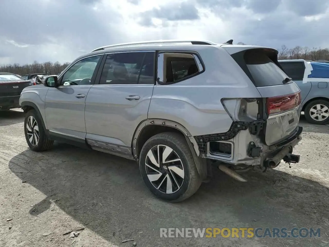2 fotografías del automóvil dañado 1V2BR2CA9RC610293 VOLKSWAGEN ATLAS 2024