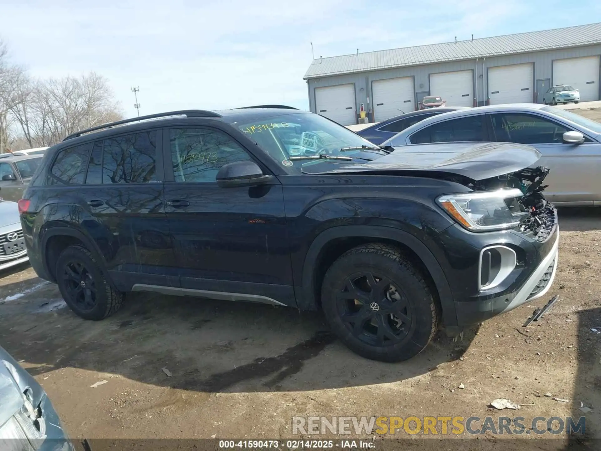 13 fotografías del automóvil dañado 1V2CR2CA1RC579660 VOLKSWAGEN ATLAS 2024