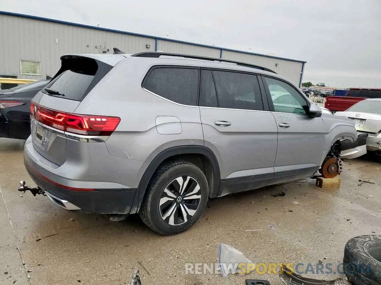 3 fotografías del automóvil dañado 1V2DR2CA1RC527966 VOLKSWAGEN ATLAS 2024