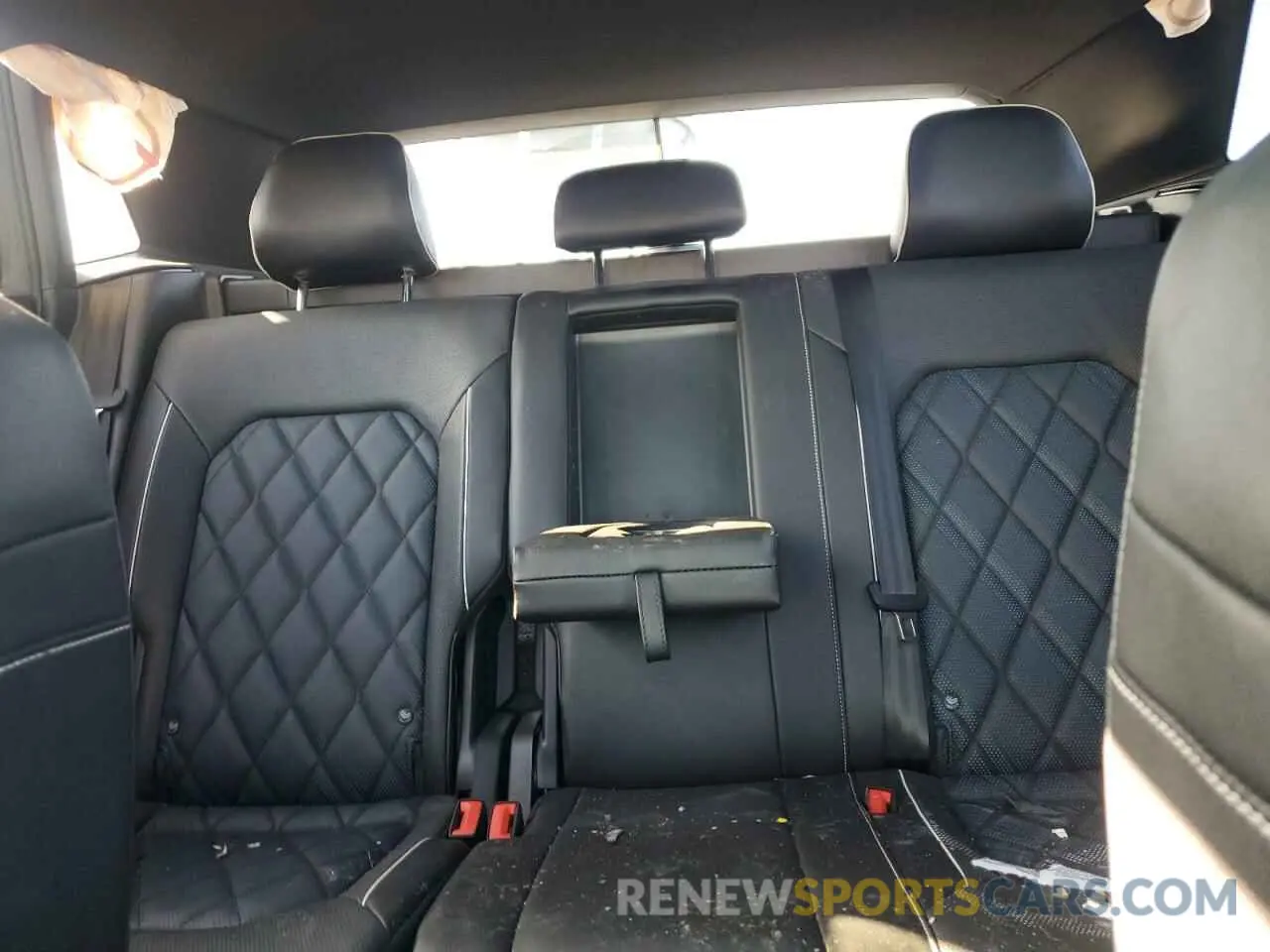 10 fotografías del automóvil dañado 1V2FE2CA4RC251030 VOLKSWAGEN ATLAS 2024