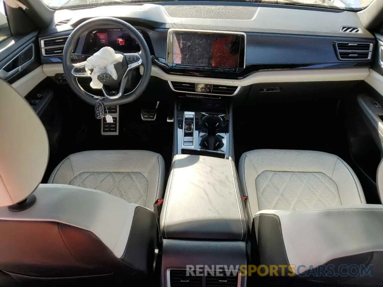 8 fotografías del automóvil dañado 1V2FE2CA7RC219611 VOLKSWAGEN ATLAS 2024