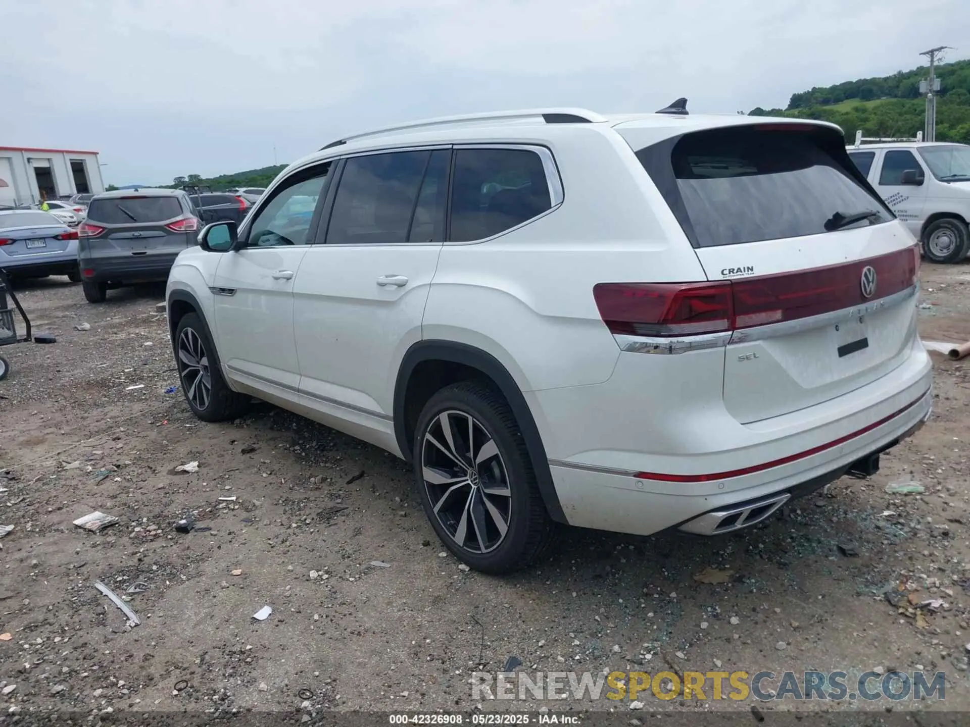 3 fotografías del automóvil dañado 1V2FR2CA7RC598307 VOLKSWAGEN ATLAS 2024