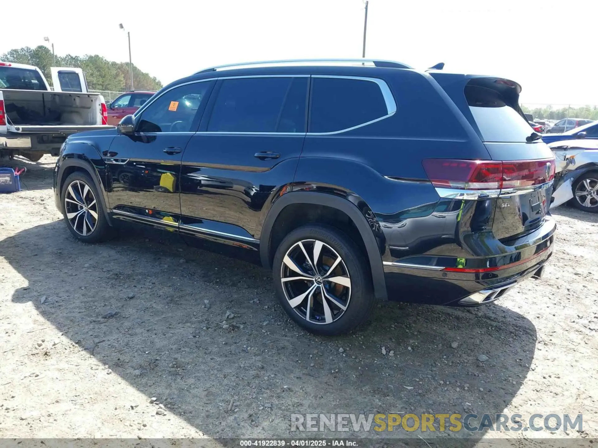 3 fotografías del automóvil dañado 1V2FR2CAXRC524508 VOLKSWAGEN ATLAS 2024