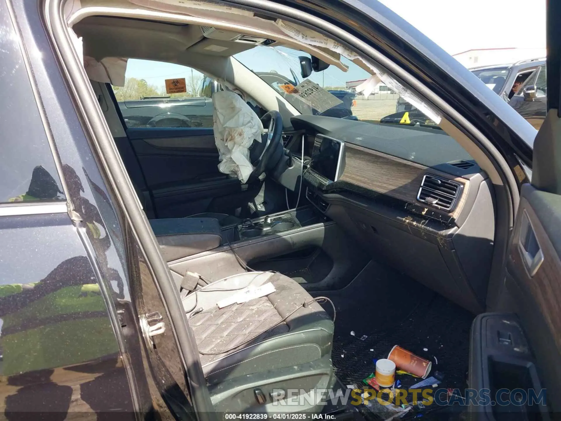 5 fotografías del automóvil dañado 1V2FR2CAXRC524508 VOLKSWAGEN ATLAS 2024