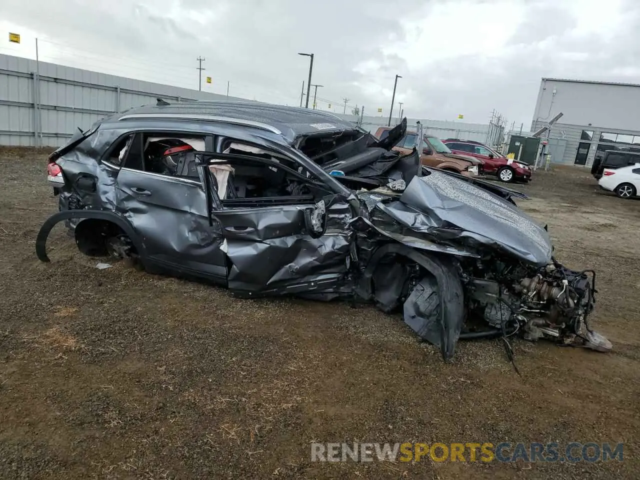4 fotografías del automóvil dañado 1V2HE2CA4RC219526 VOLKSWAGEN ATLAS 2024