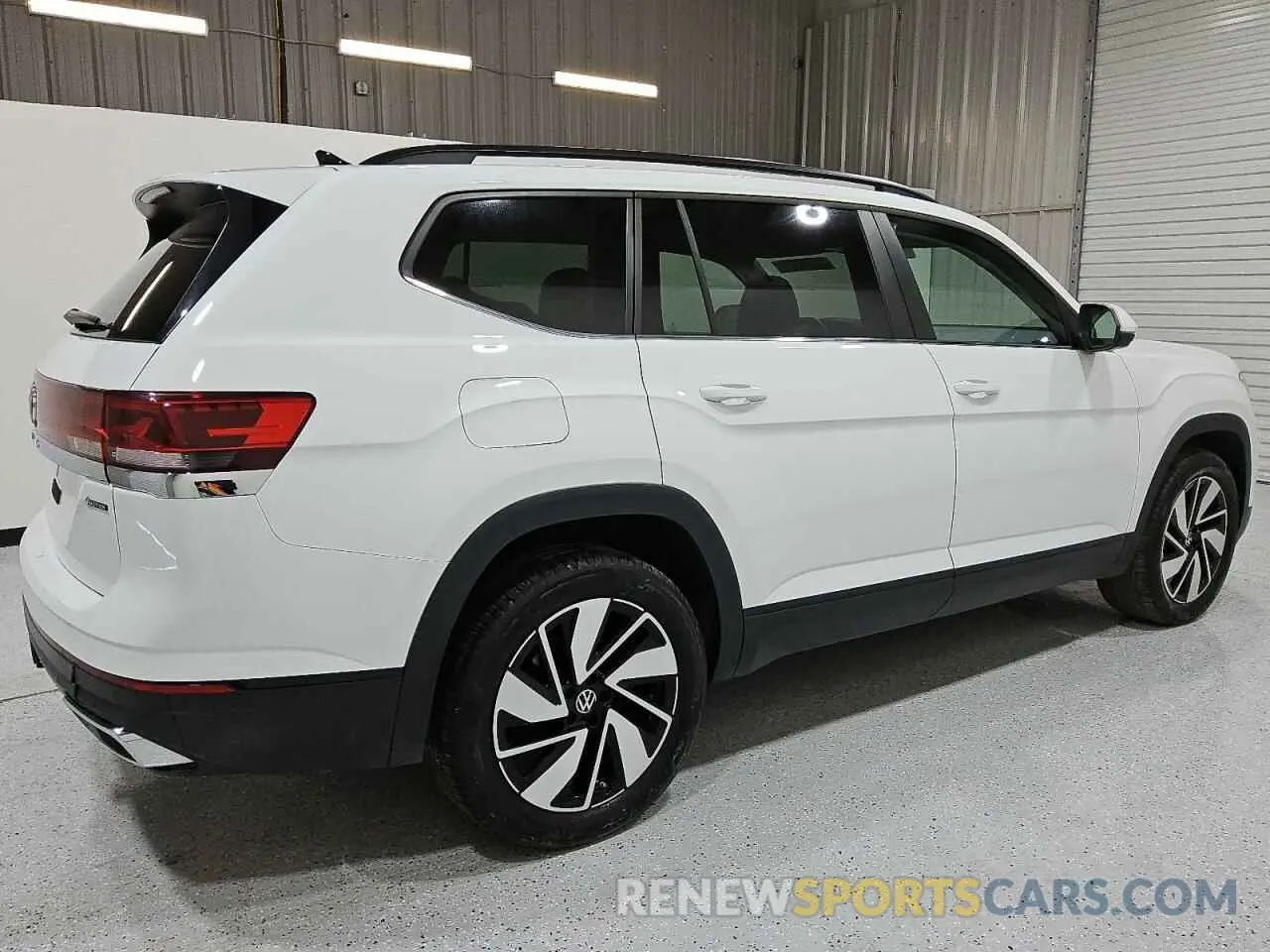 3 fotografías del automóvil dañado 1V2HR2CA1RC546860 VOLKSWAGEN ATLAS 2024