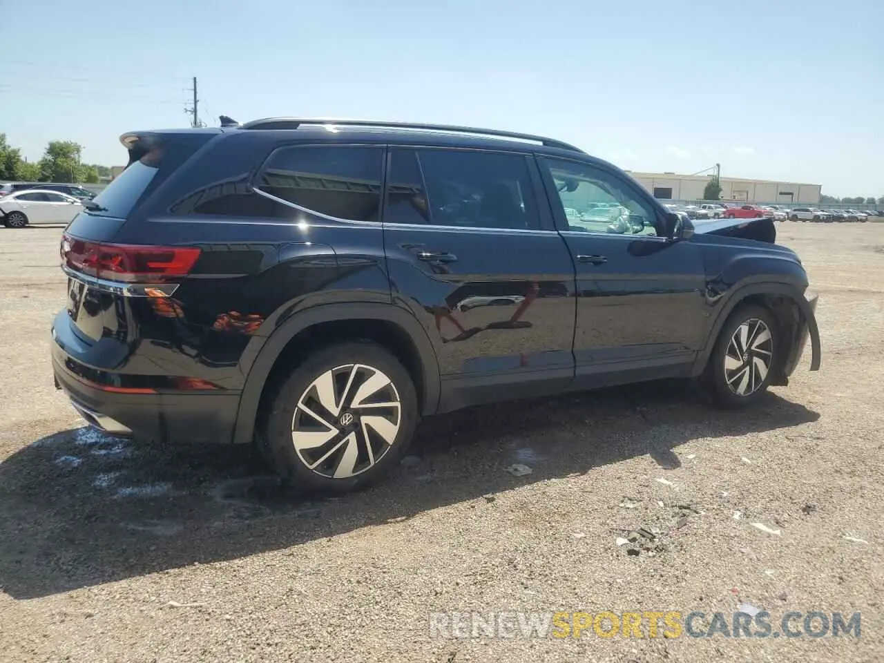 3 fotografías del automóvil dañado 1V2HR2CA1RC565781 VOLKSWAGEN ATLAS 2024