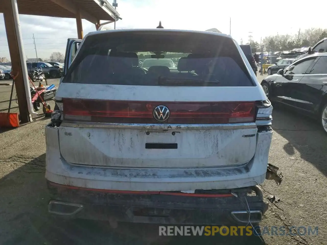 6 fotografías del automóvil dañado 1V2HR2CA5RC503770 VOLKSWAGEN ATLAS 2024