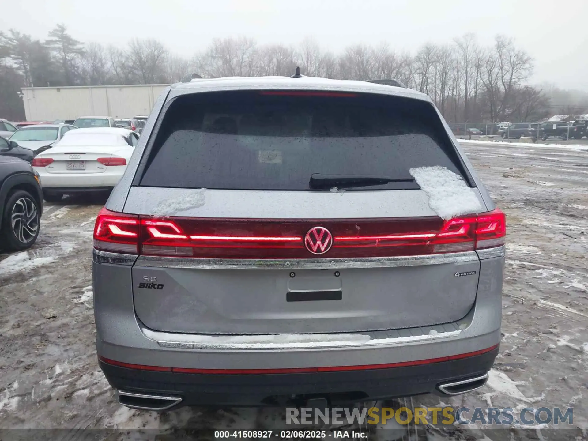 16 fotografías del automóvil dañado 1V2HR2CA5RC573575 VOLKSWAGEN ATLAS 2024