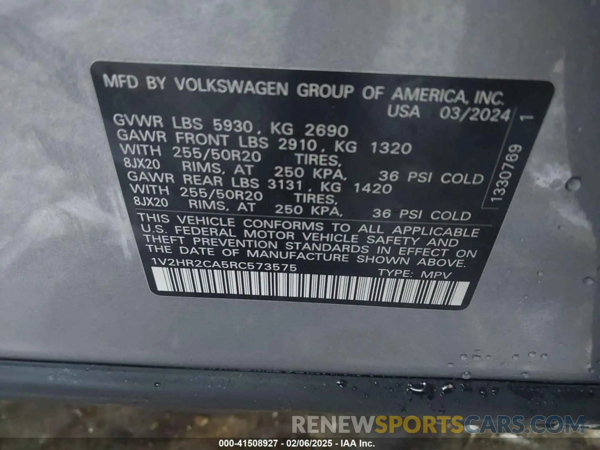 9 fotografías del automóvil dañado 1V2HR2CA5RC573575 VOLKSWAGEN ATLAS 2024