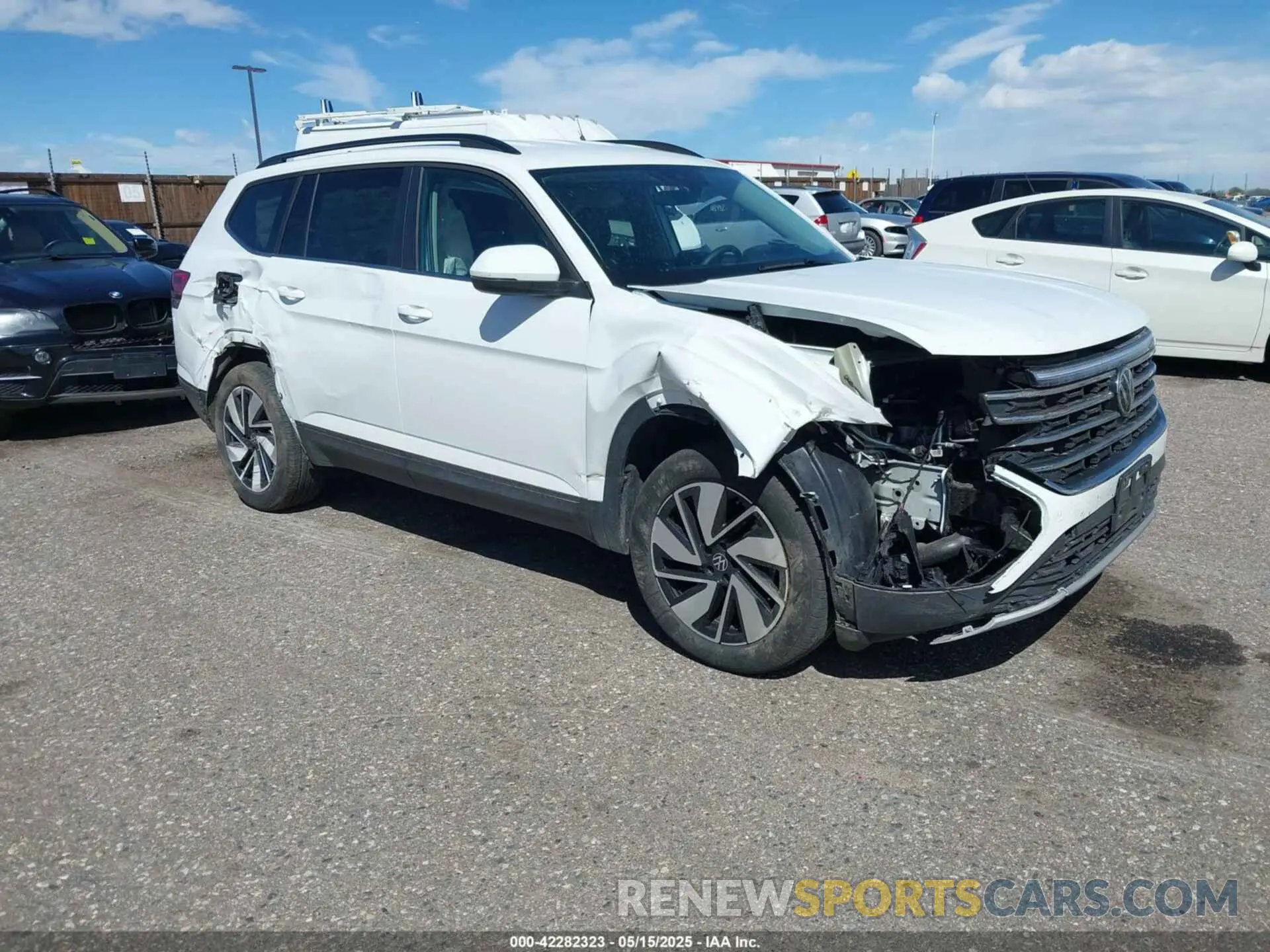 1 fotografías del automóvil dañado 1V2HR2CA8RC580455 VOLKSWAGEN ATLAS 2024
