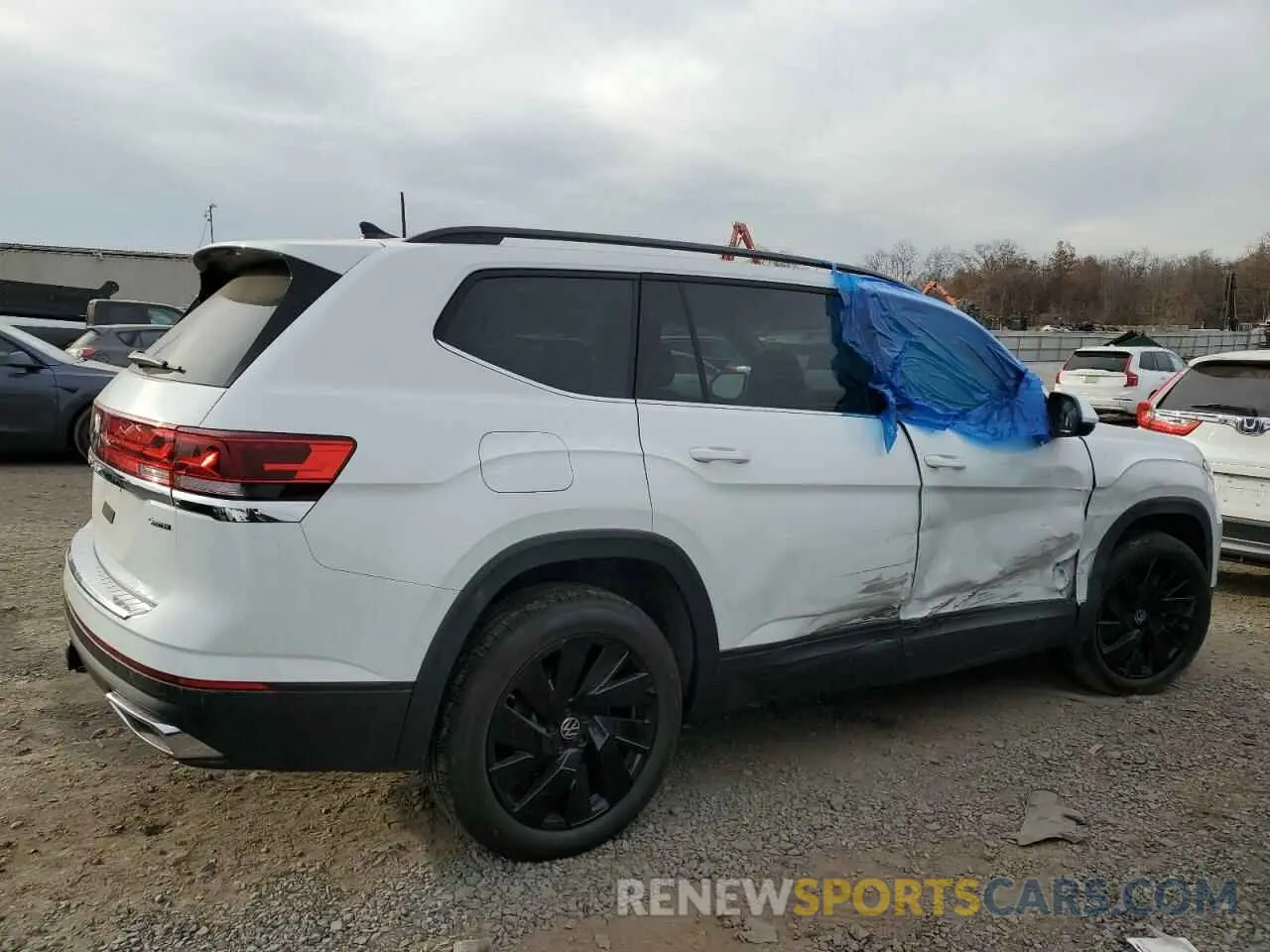 3 fotografías del automóvil dañado 1V2HR2CAXRC571675 VOLKSWAGEN ATLAS 2024