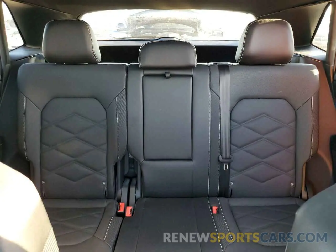 10 fotografías del automóvil dañado 1V2JE2CA7RC246902 VOLKSWAGEN ATLAS 2024