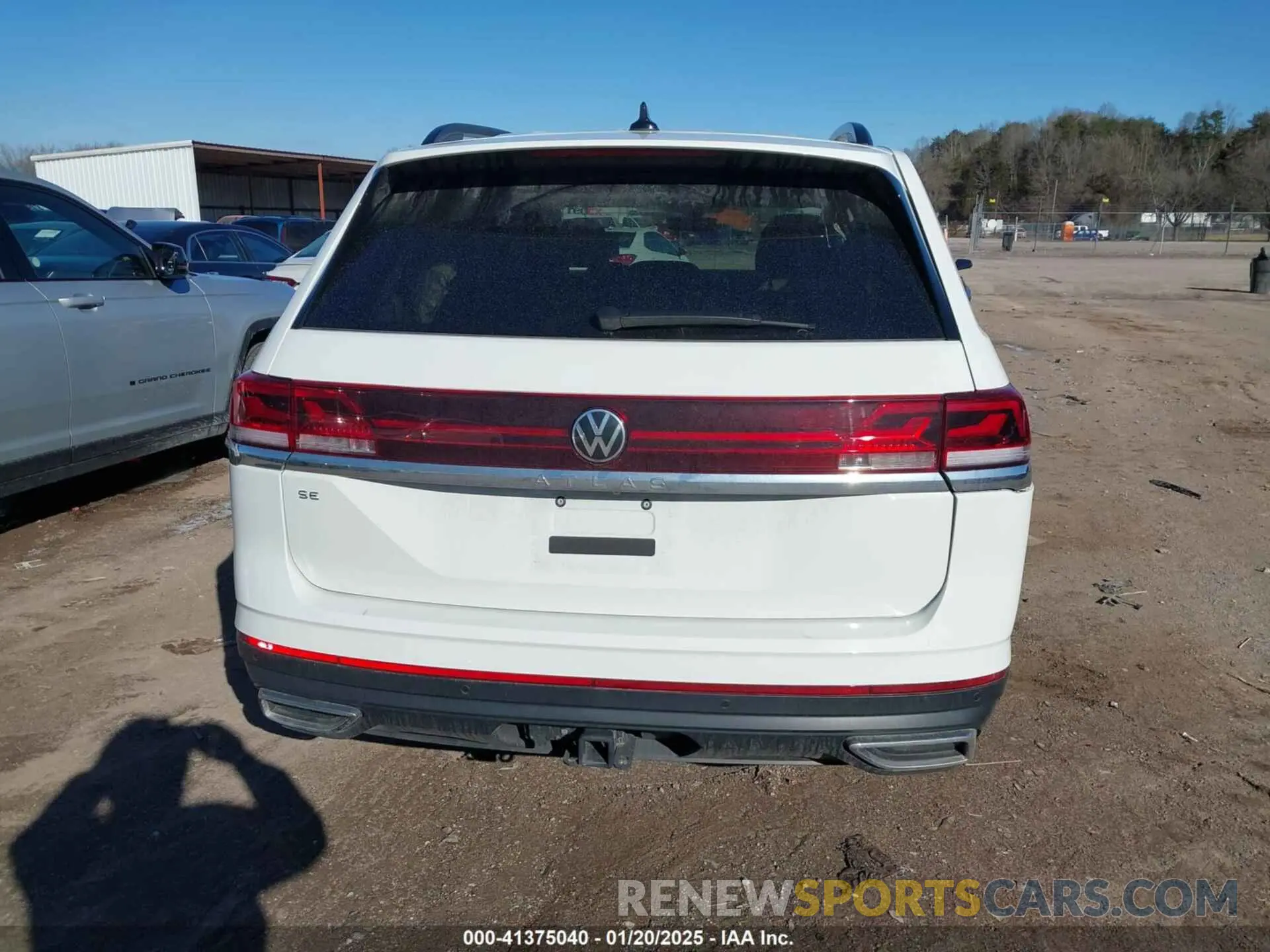 16 fotografías del automóvil dañado 1V2JR2CA1RC579472 VOLKSWAGEN ATLAS 2024