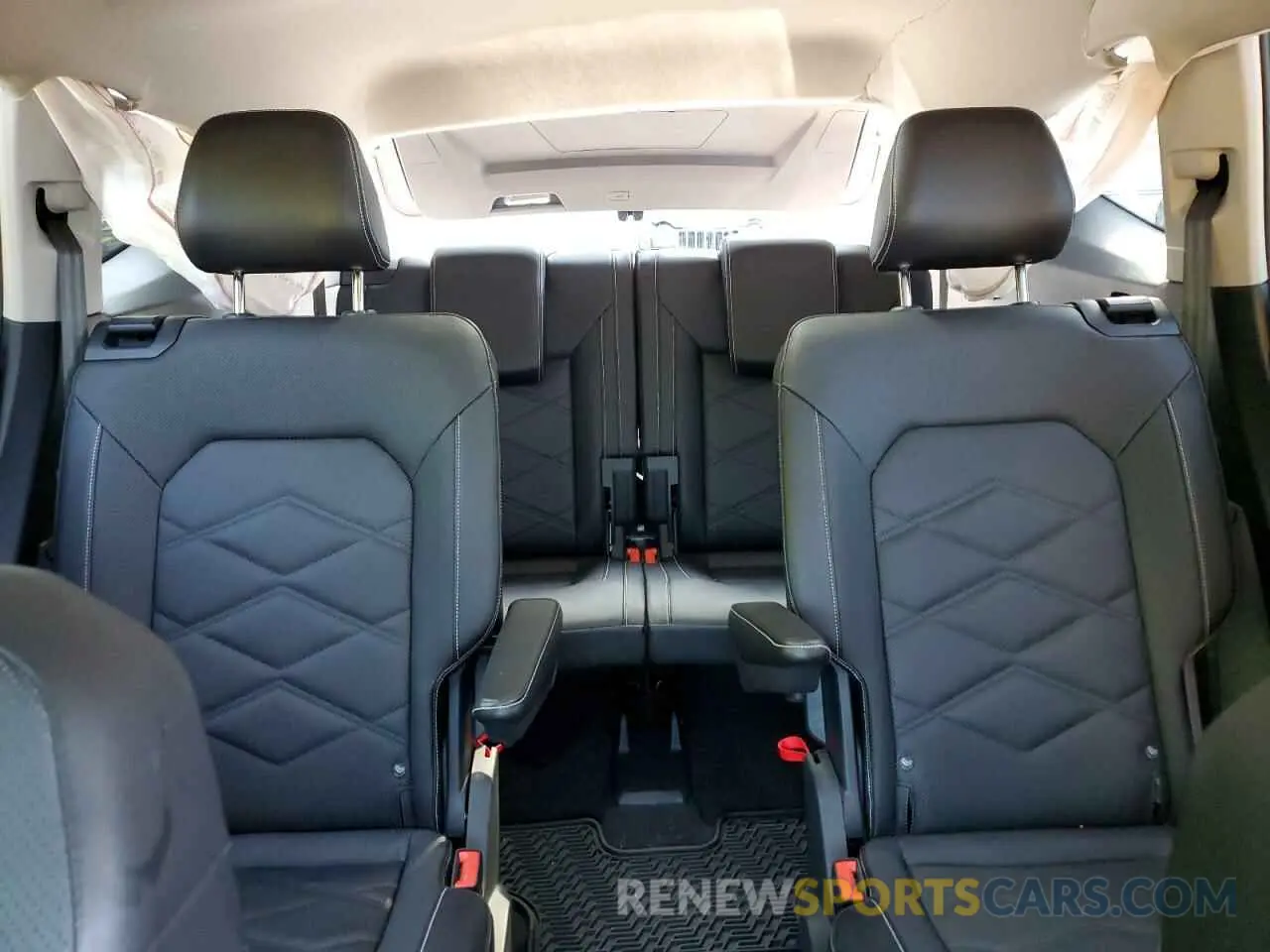 10 fotografías del automóvil dañado 1V2JR2CA1RC598507 VOLKSWAGEN ATLAS 2024