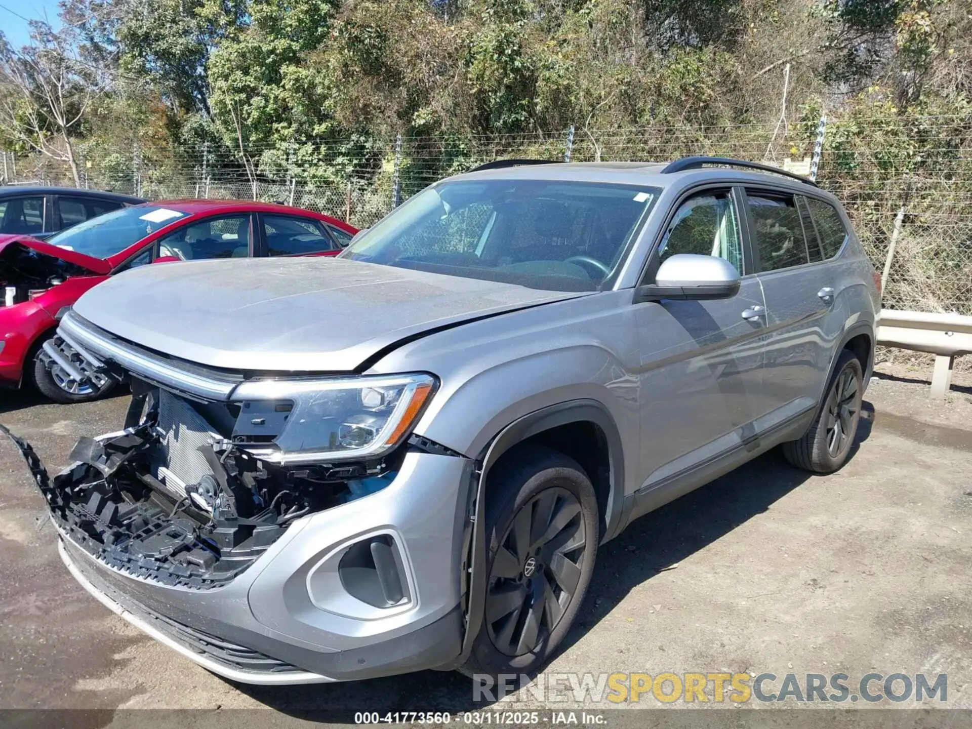 2 fotografías del automóvil dañado 1V2JR2CA2RC518633 VOLKSWAGEN ATLAS 2024