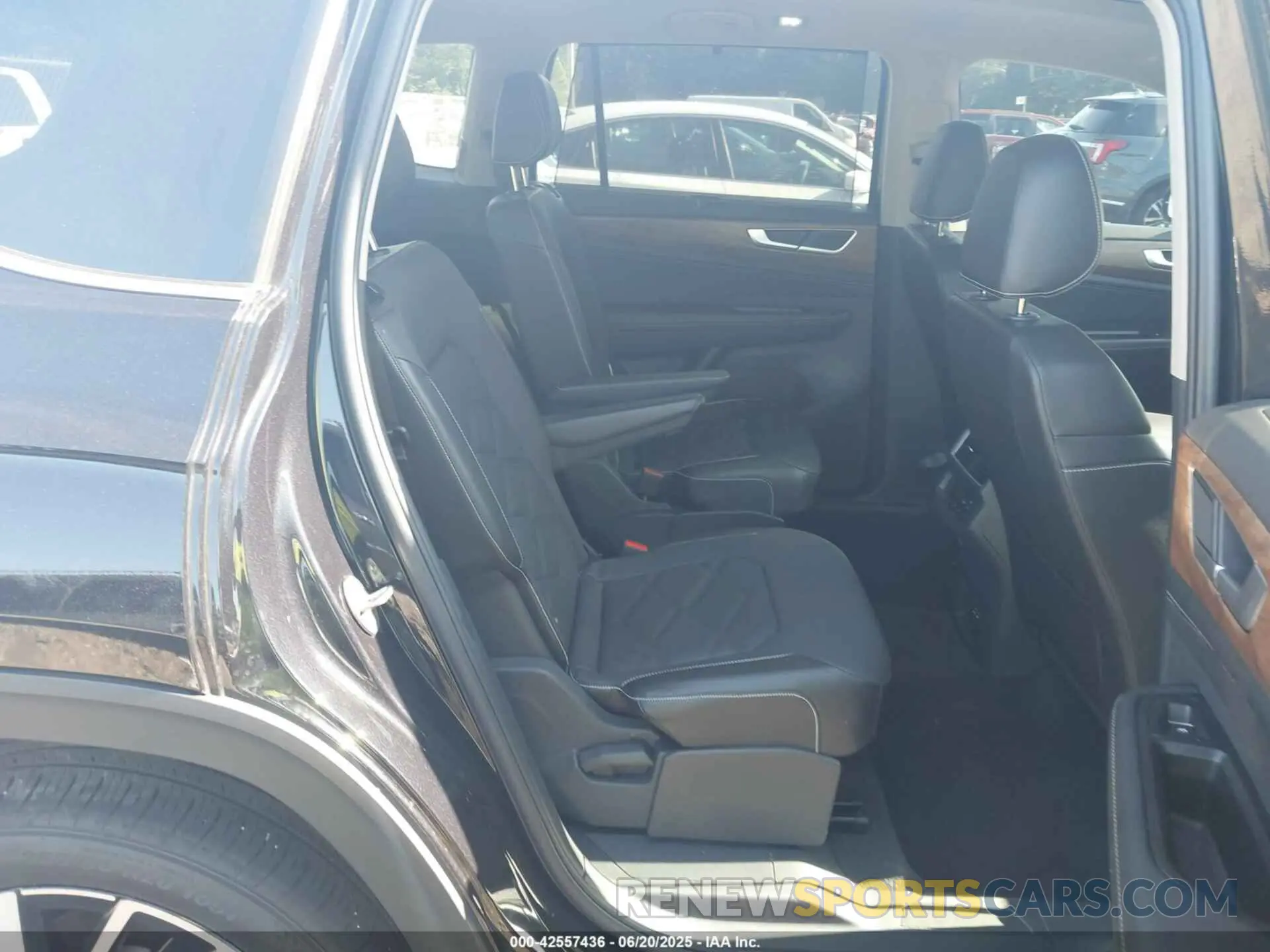 8 fotografías del automóvil dañado 1V2JR2CA3RC554010 VOLKSWAGEN ATLAS 2024
