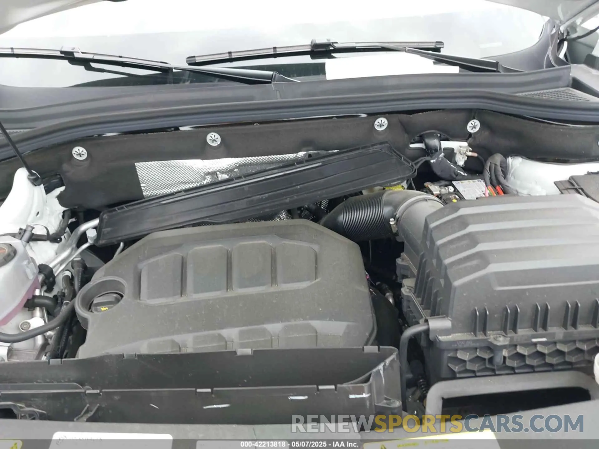 10 fotografías del automóvil dañado 1V2JR2CA3RC614867 VOLKSWAGEN ATLAS 2024