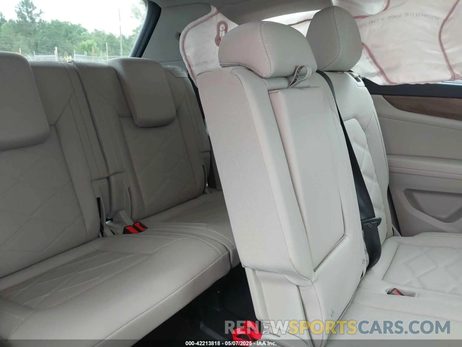 8 fotografías del automóvil dañado 1V2JR2CA3RC614867 VOLKSWAGEN ATLAS 2024