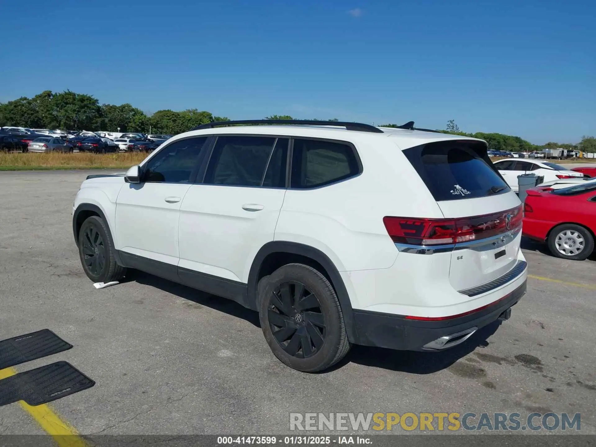 3 fotografías del automóvil dañado 1V2JR2CA6RC551229 VOLKSWAGEN ATLAS 2024