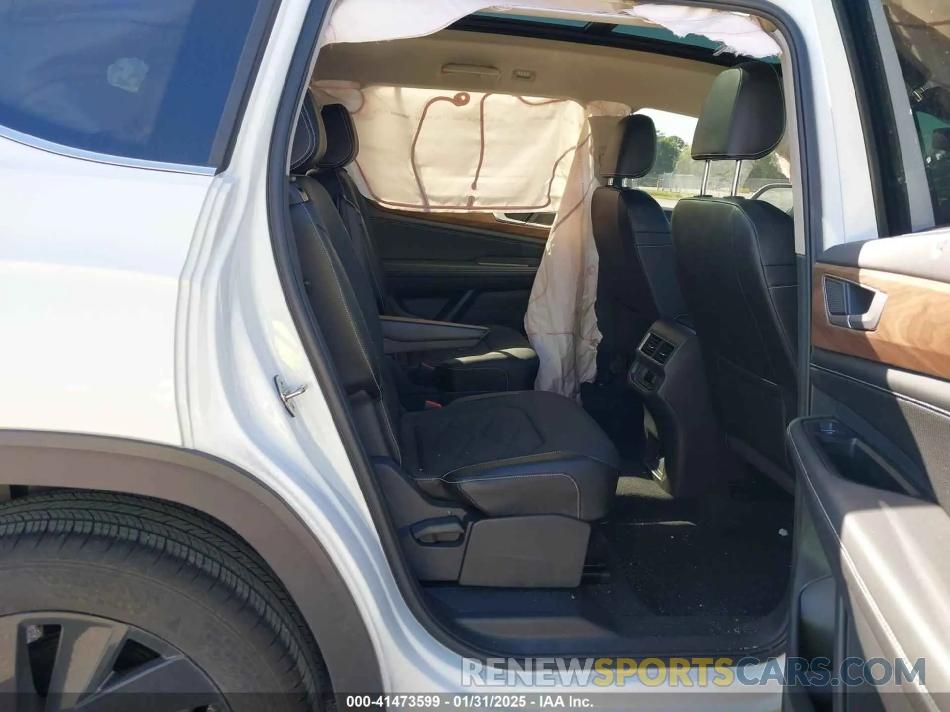 8 fotografías del automóvil dañado 1V2JR2CA6RC551229 VOLKSWAGEN ATLAS 2024