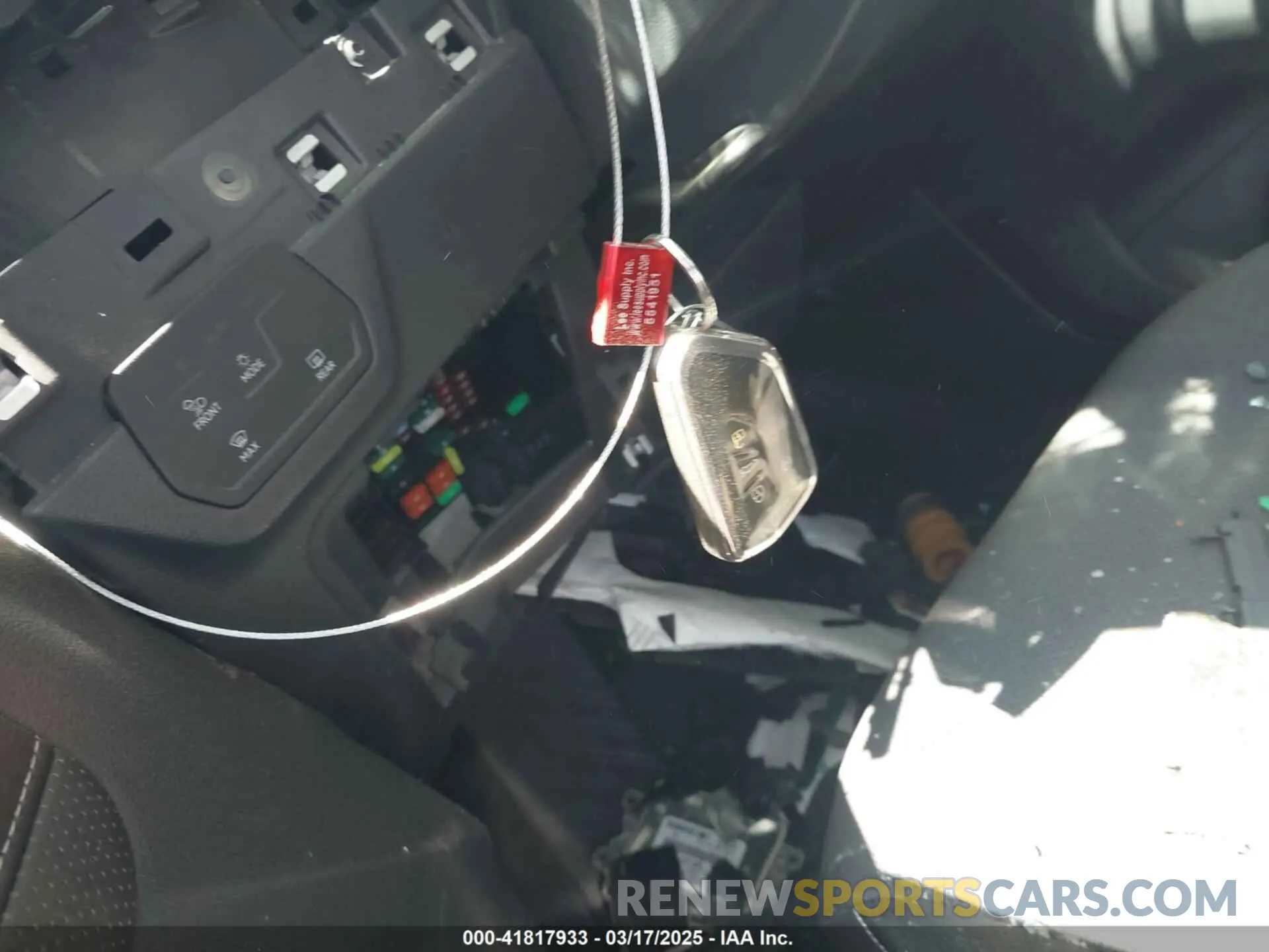 11 fotografías del automóvil dañado 1V2JR2CA9RC591577 VOLKSWAGEN ATLAS 2024