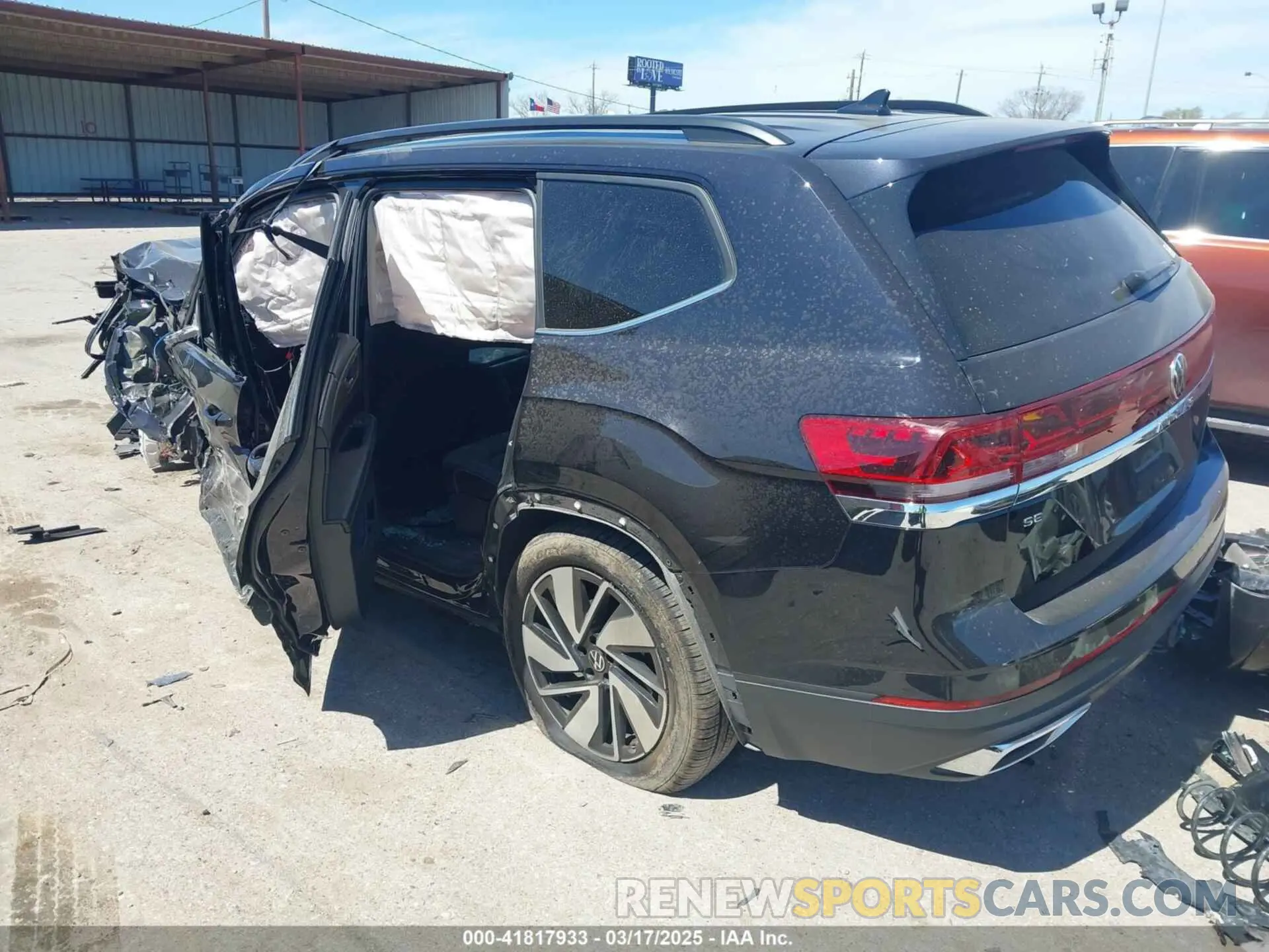 3 fotografías del automóvil dañado 1V2JR2CA9RC591577 VOLKSWAGEN ATLAS 2024