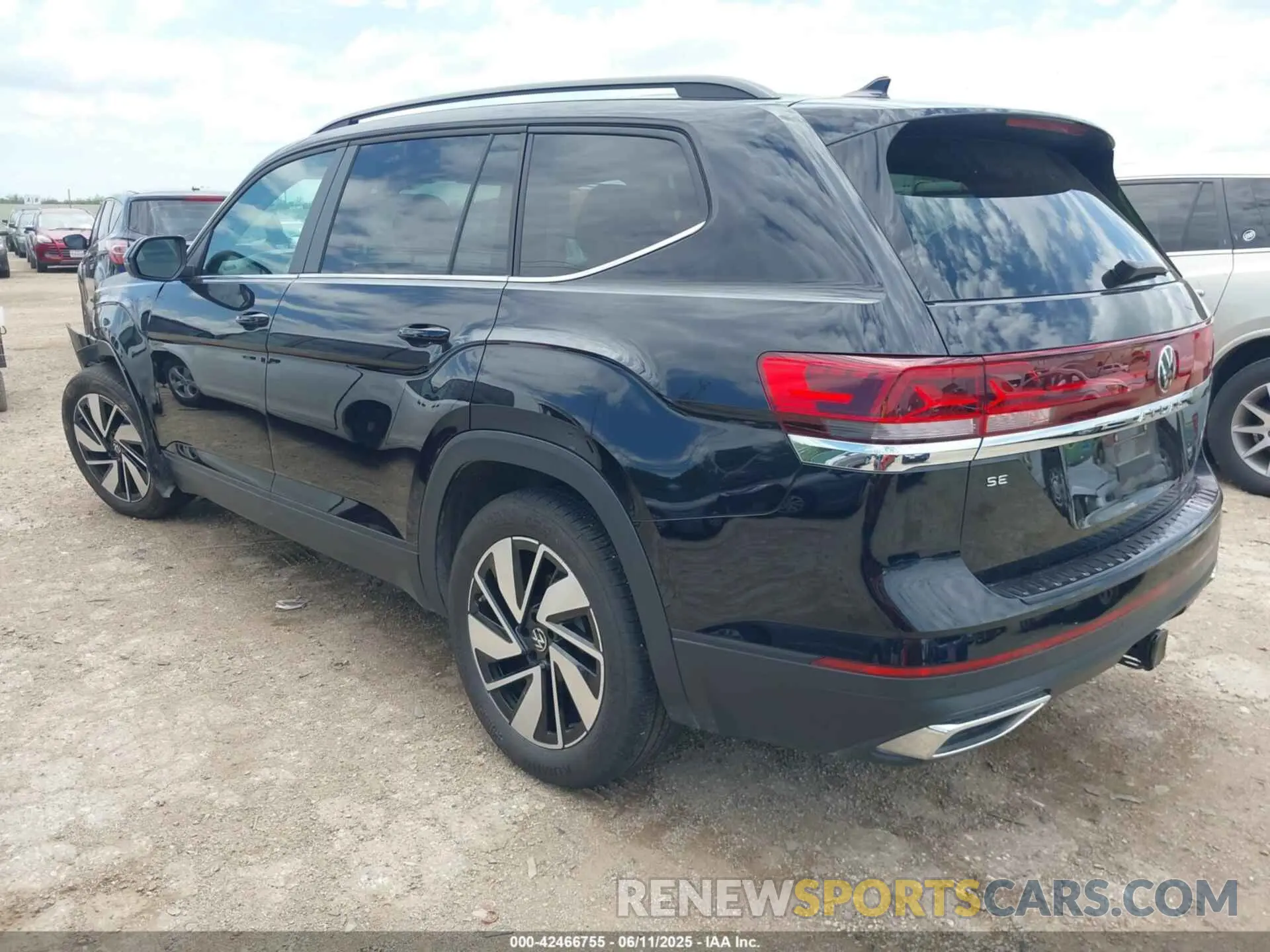3 fotografías del automóvil dañado 1V2JR2CA9RC598772 VOLKSWAGEN ATLAS 2024