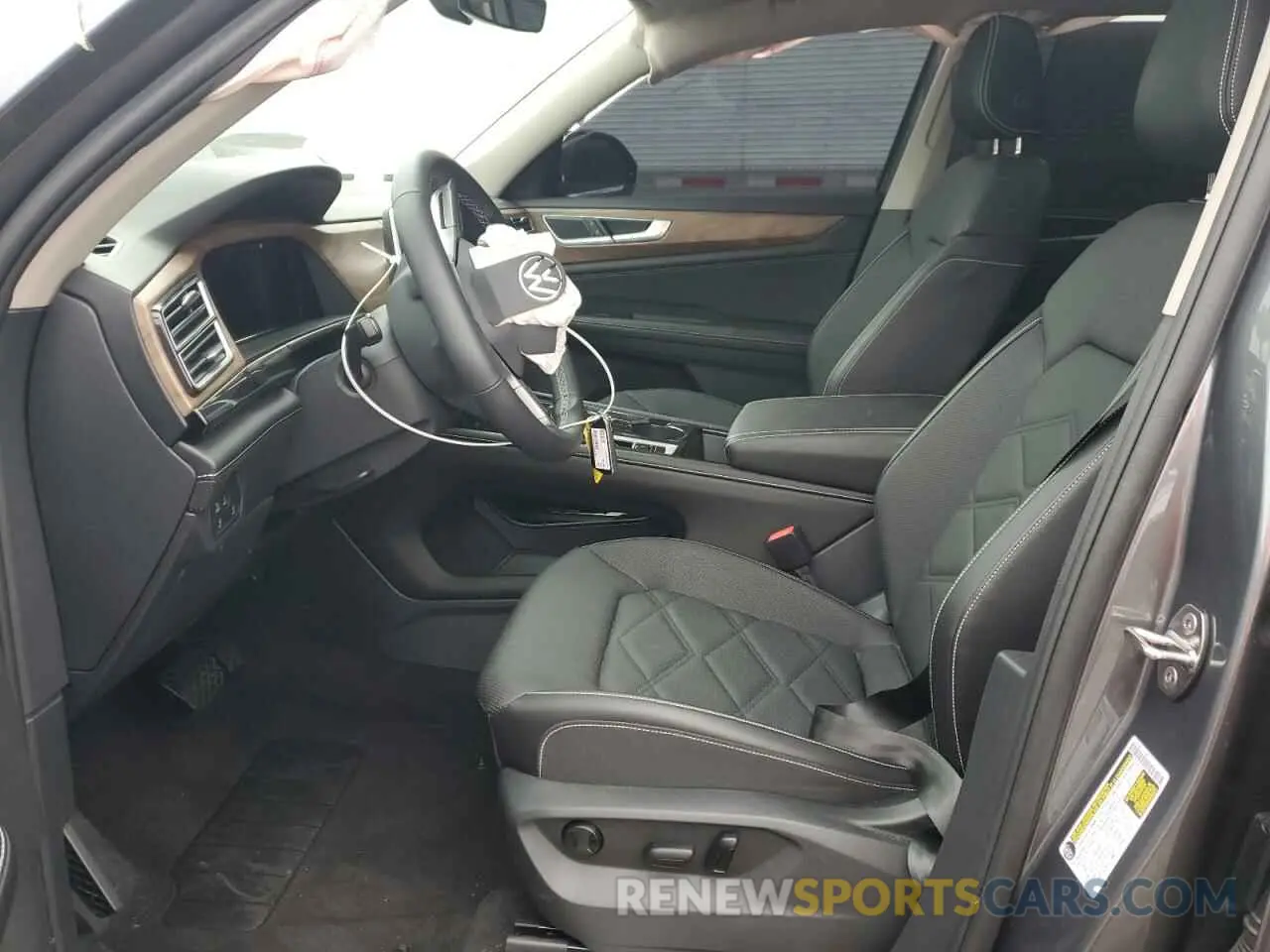 7 fotografías del automóvil dañado 1V2JR2CAXRC519125 VOLKSWAGEN ATLAS 2024